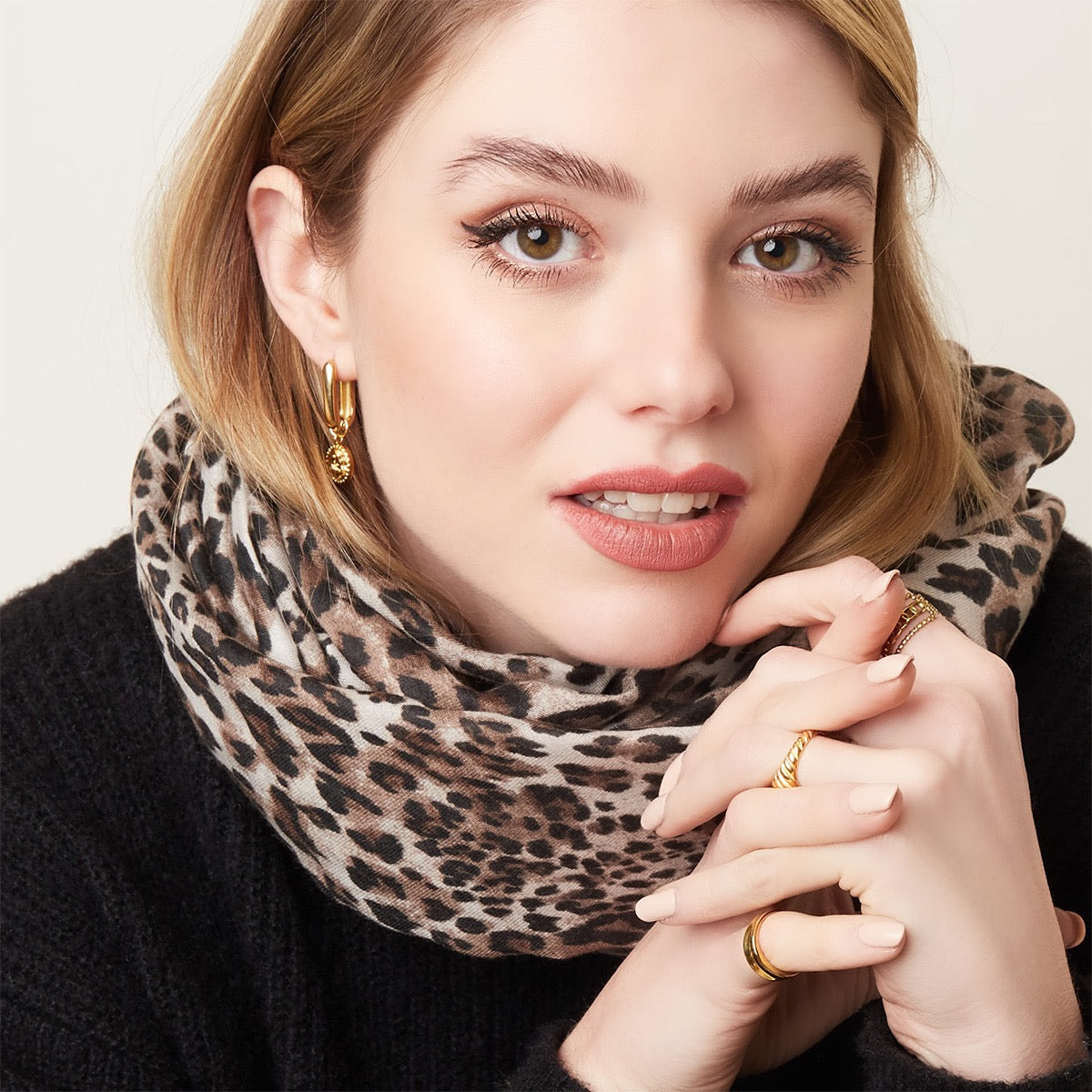 Dunne sjaal luipaard