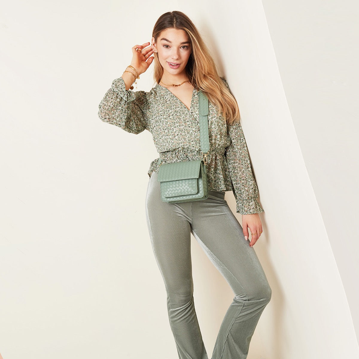 Blouse Flower Bash